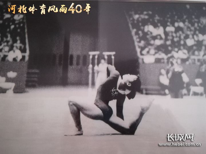 [�����˵�Ӱ
������ʮ��]���ľգ���С�����̺��޴�����